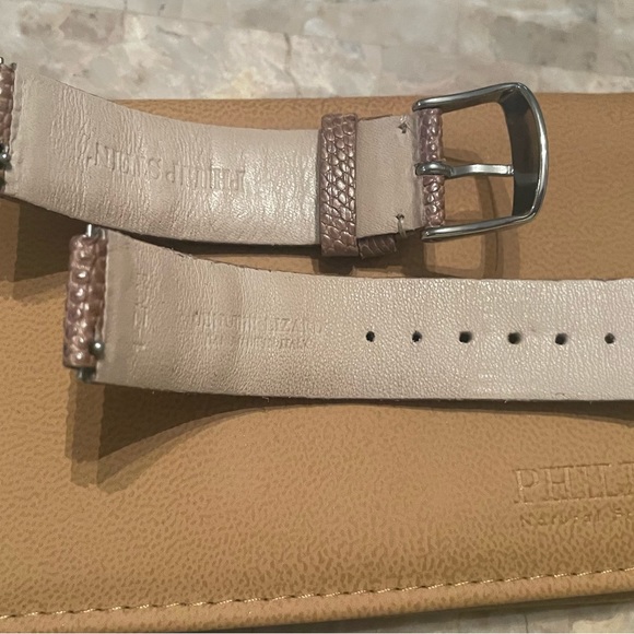 Philip stein mother of pearl watch with four additional watch bands - Picture 4 of 11